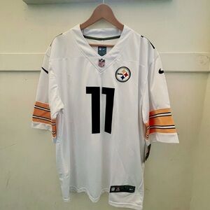 BNWT Pittsburgh Steelers 11 Chase Claypool Nike White Vapor Limited
Jersey L